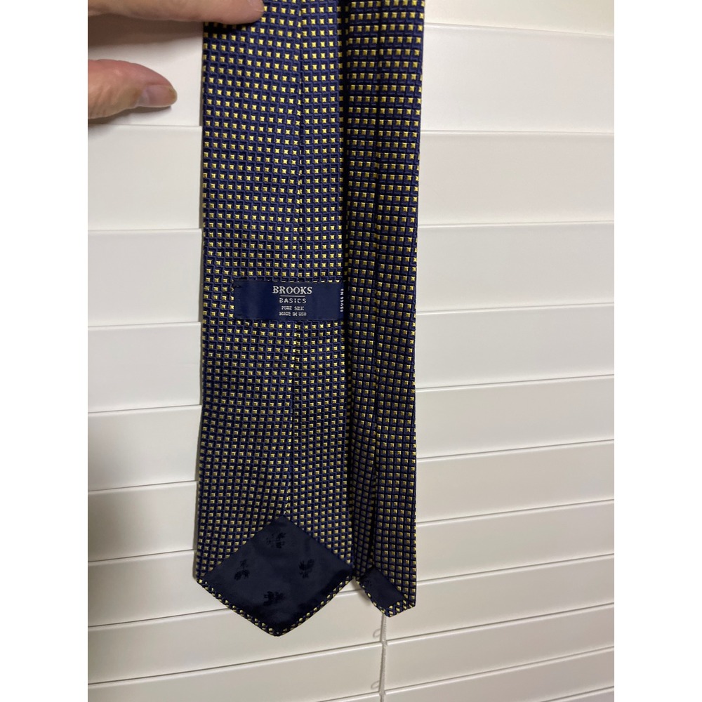 Brooks Basic 100% Silk Tie - image 3
